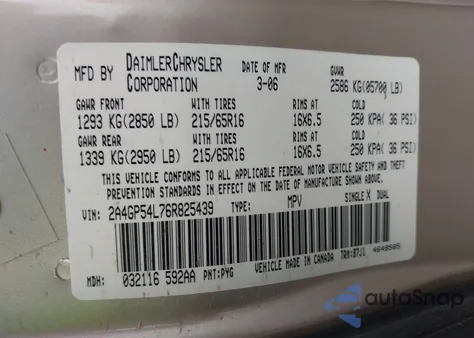 2006 Chrysler Town & Country Touring from USA, damaged, VIN 2A4GP54L76R825439